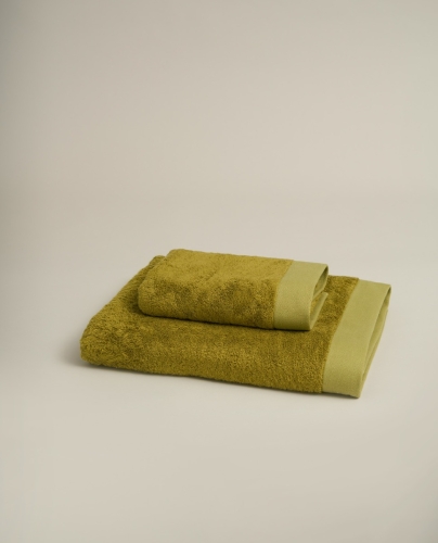 Towel Maya 550 Green